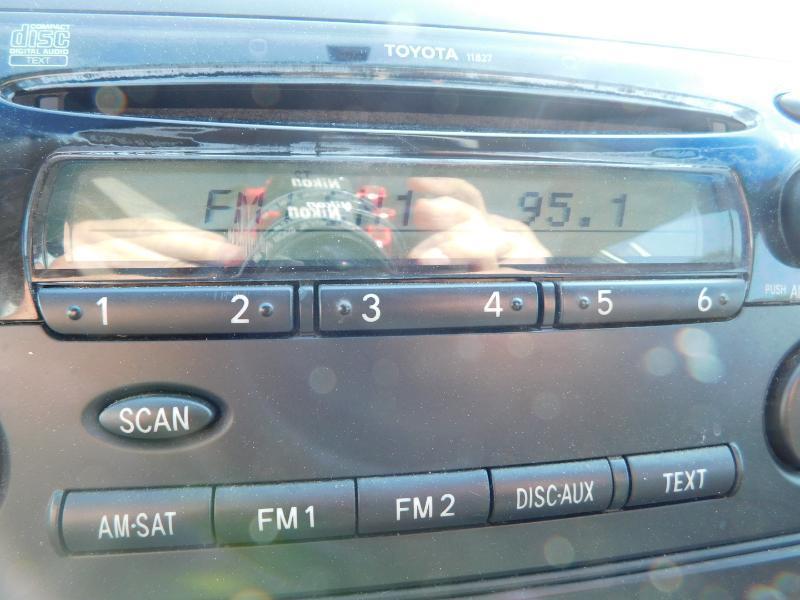 Toyota Sienna XLE FWD 2009