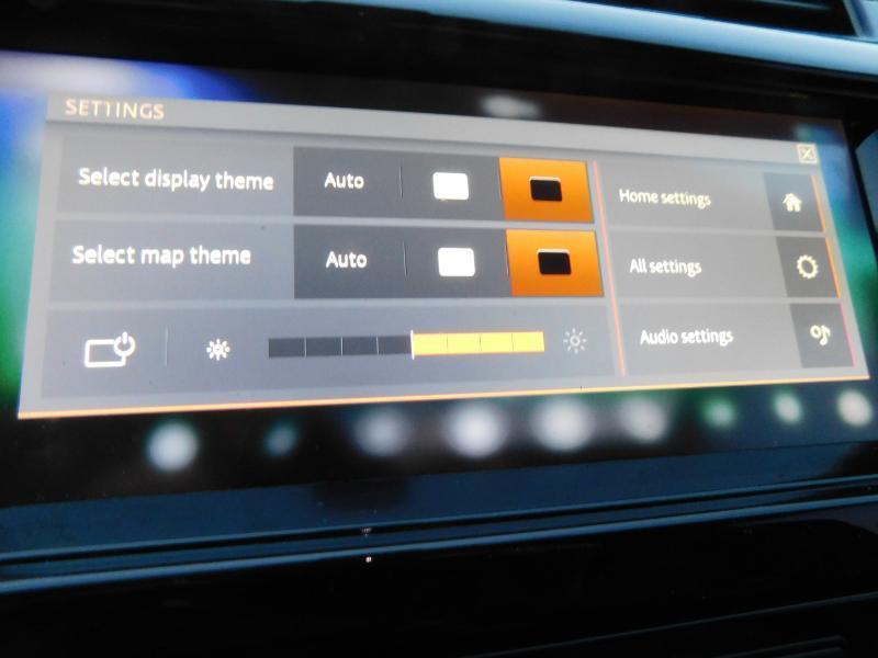 Land Rover Discovery HSE Luxury Td6 2018