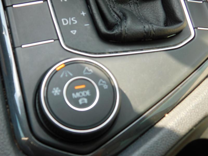 Volkswagen Tiguan SE 4Motion AWD 2019