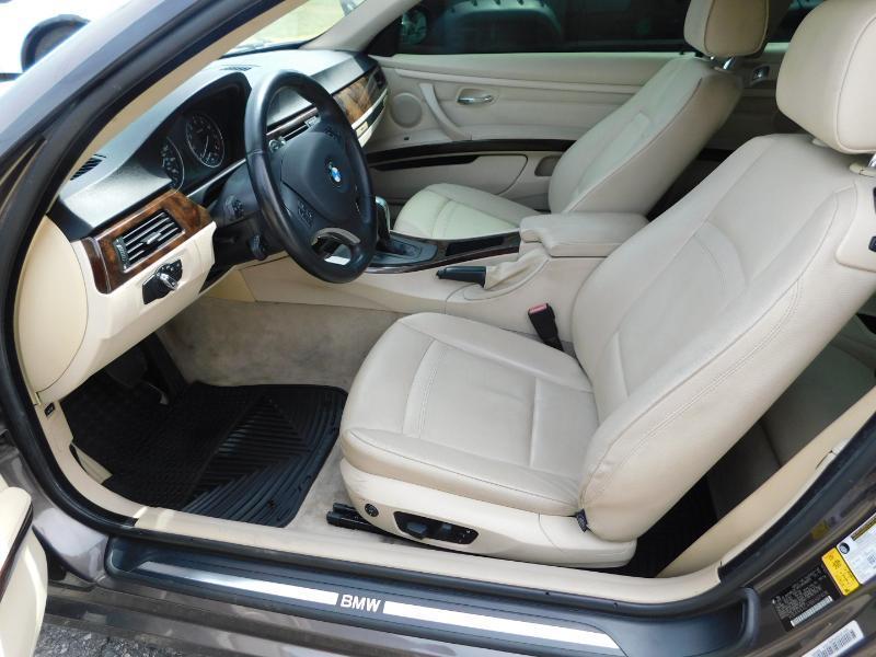 BMW 3-Series 328i Coupe 2011