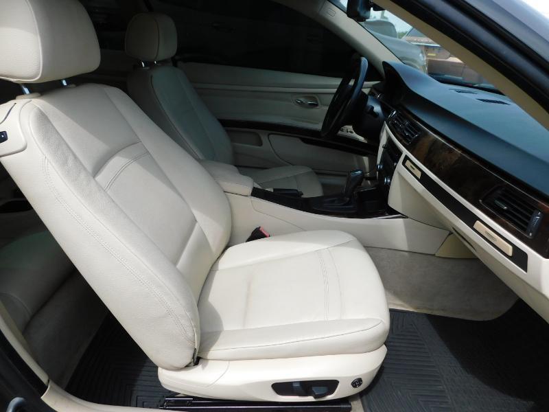 BMW 3-Series 328i Coupe 2011