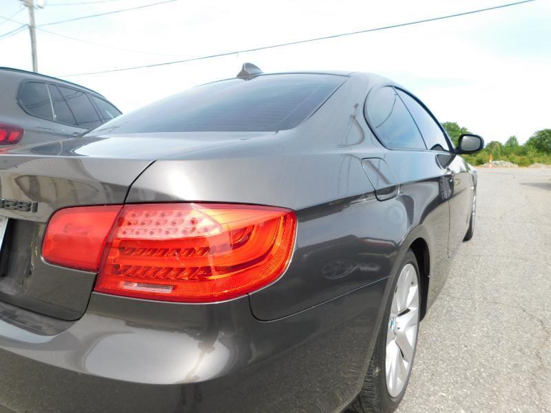 BMW 3-Series 328i Coupe 2011