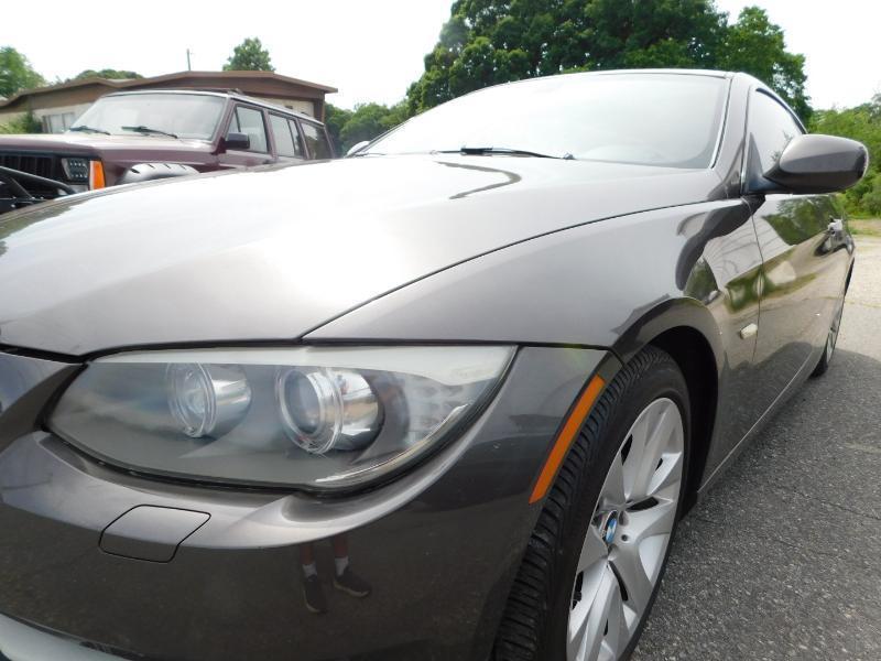 BMW 3-Series 328i Coupe 2011