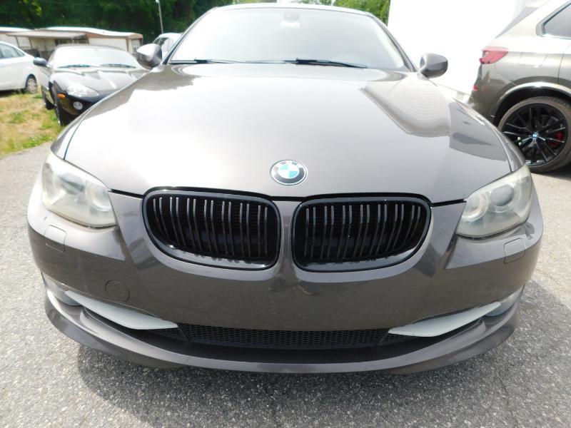 BMW 3-Series 328i Coupe 2011
