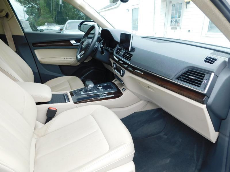 Audi Q5 2.0T Premium Plus quattro 2019