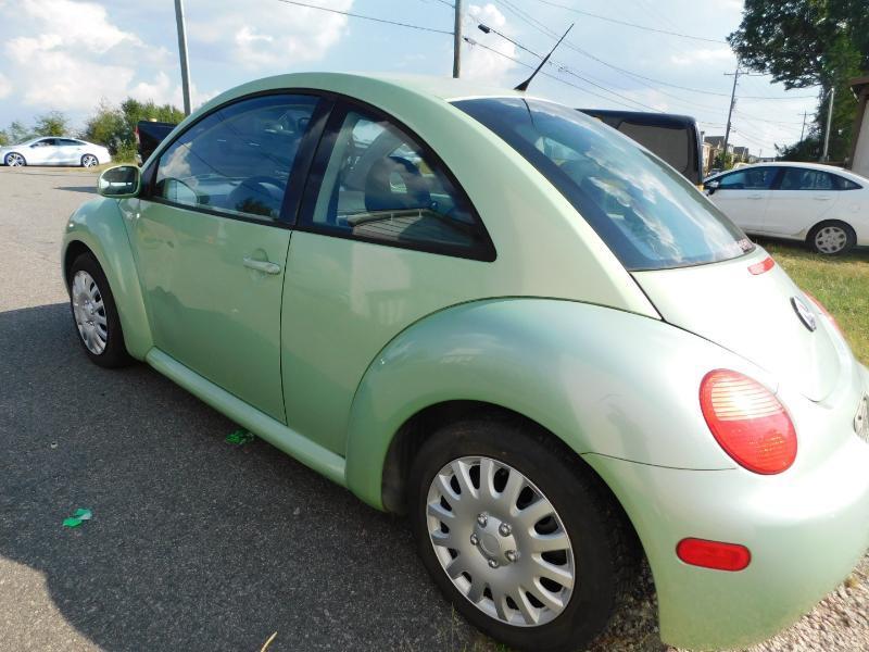 Volkswagen New Beetle GL 2002