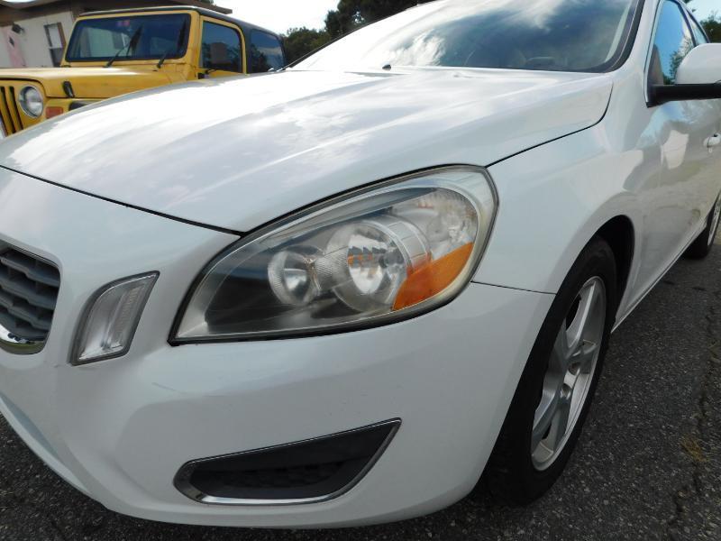 Volvo S60 T5 2012