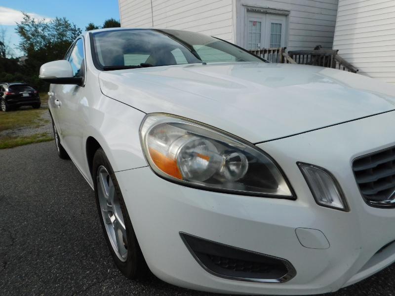 Volvo S60 T5 2012