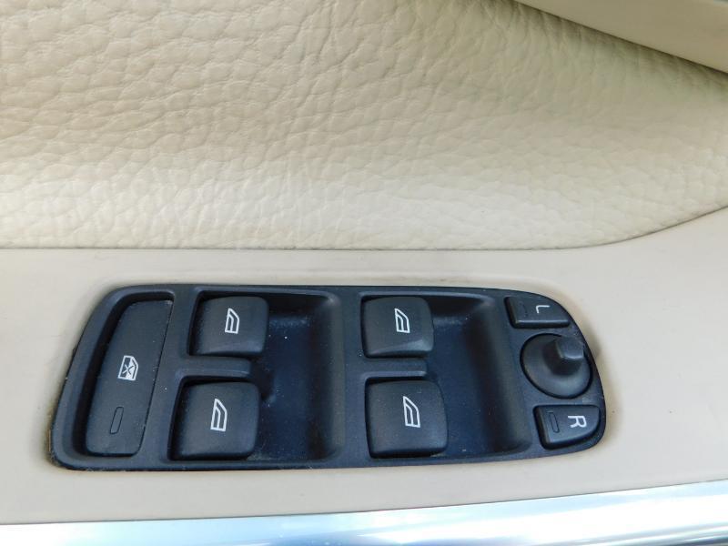 Volvo S60 T5 2012