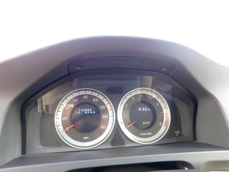 Volvo S60 T5 2012