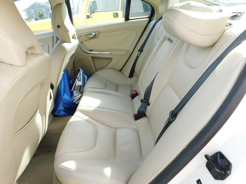 Volvo S60 T5 2012