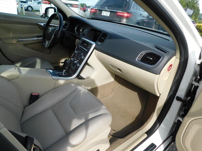 Volvo S60 T5 2012