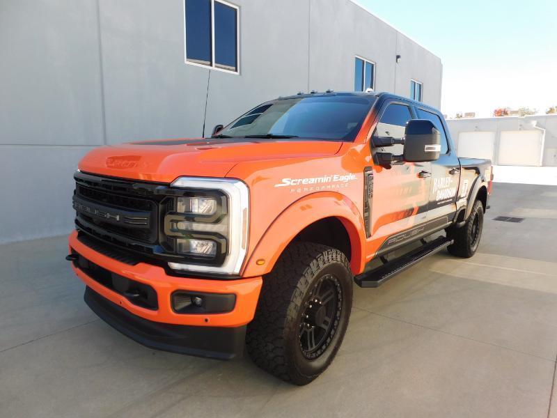 Ford F-250 SD Lariat Crew Cab 4WD 2025