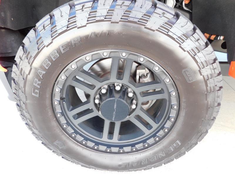 Ford F-250 SD Lariat Crew Cab 4WD 2025