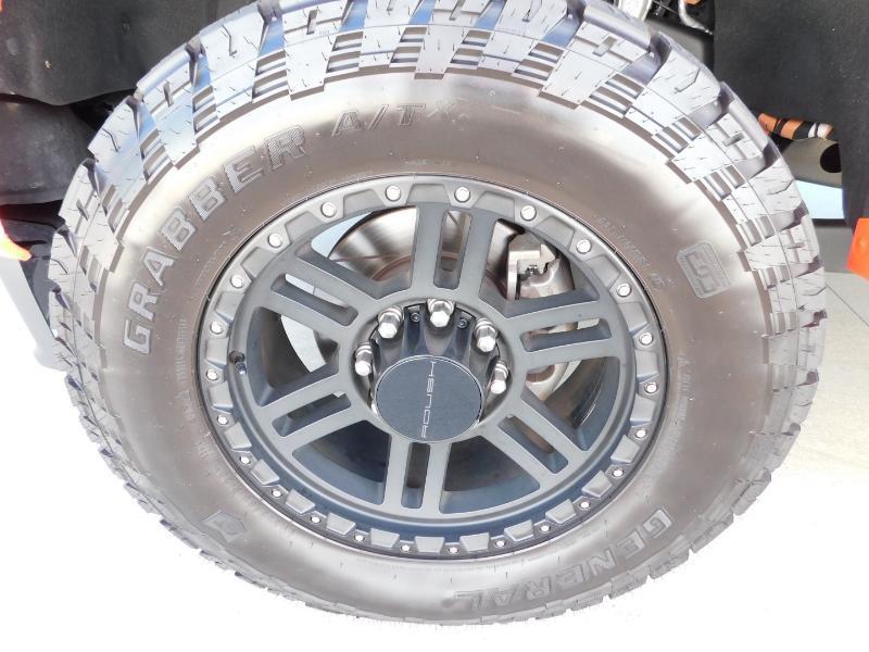Ford F-250 SD Lariat Crew Cab 4WD 2025