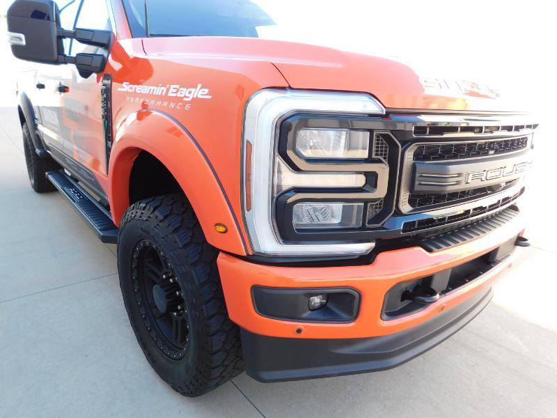 Ford F-250 SD Lariat Crew Cab 4WD 2025