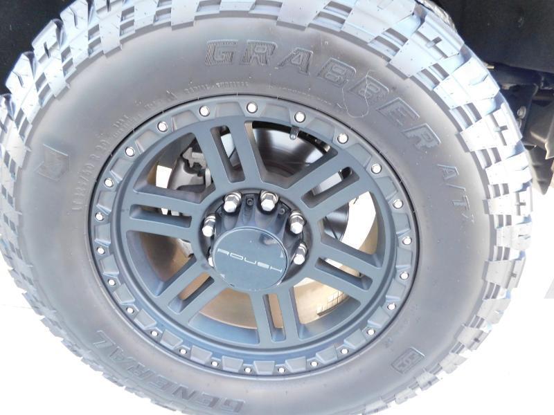 Ford F-250 SD Lariat Crew Cab 4WD 2025