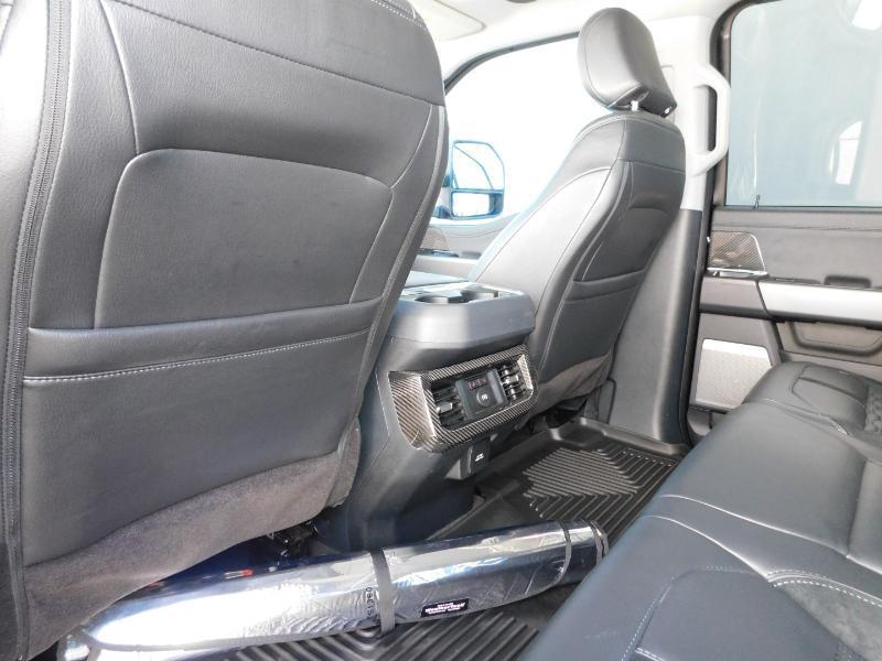 Ford F-250 SD Lariat Crew Cab 4WD 2025