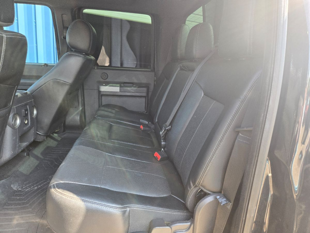 2015 Ford F-250 Lariat photo 4