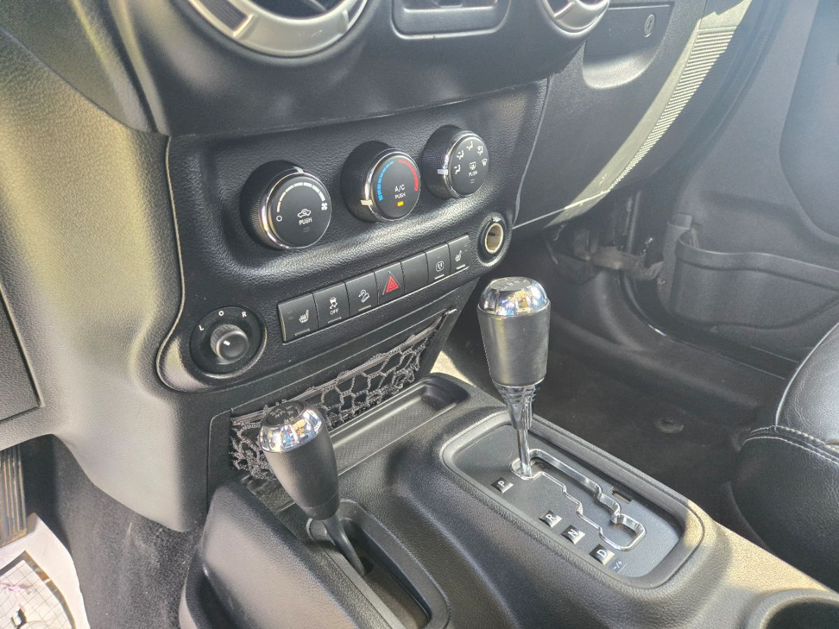 Jeep Wrangler Unlimited 4WD 4dr Rubicon Hard Rock 2015