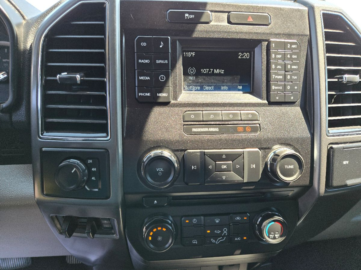 2018 Ford F-250 XLT photo 3