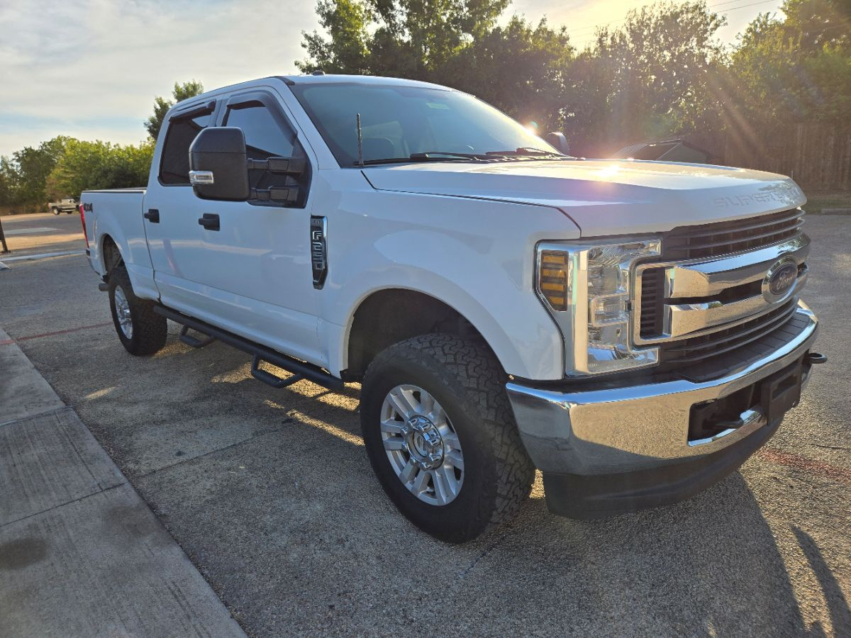 Ford Super Duty F-250 SRW XLT 4WD Crew Cab 6.75' Box 2018