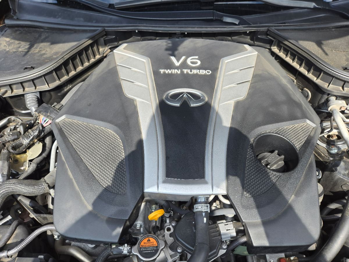 Infiniti Q60 Red Sport 400 RWD 2018