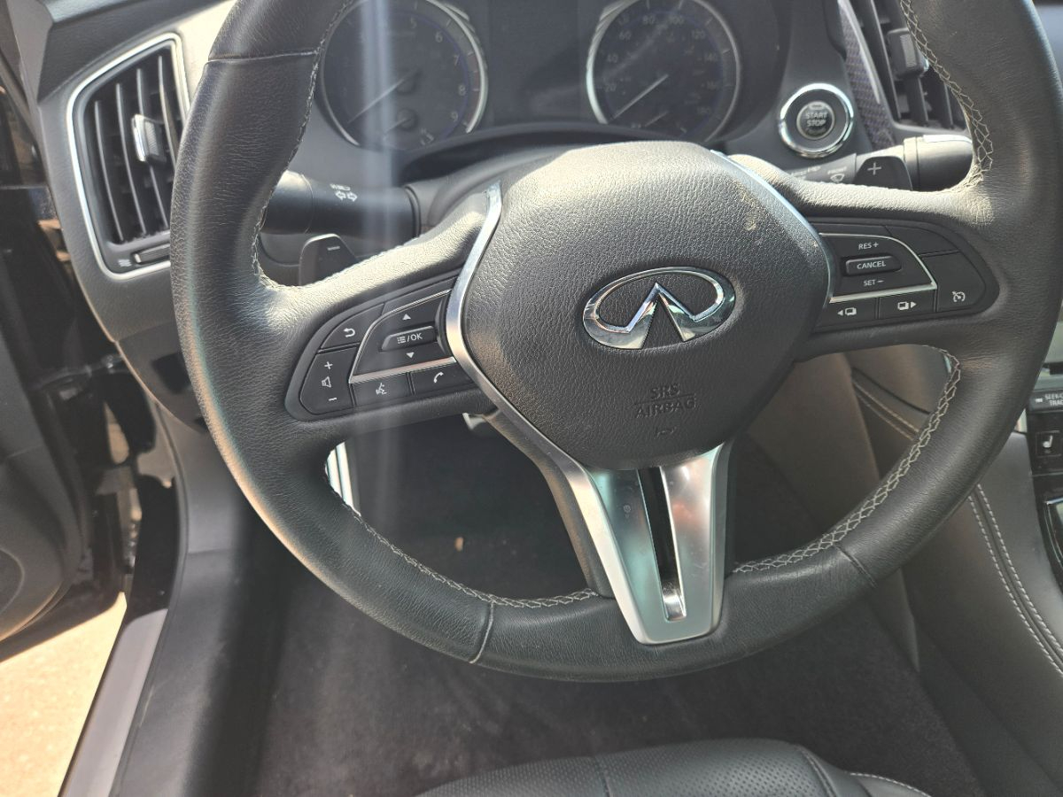 Infiniti Q60 Red Sport 400 RWD 2018