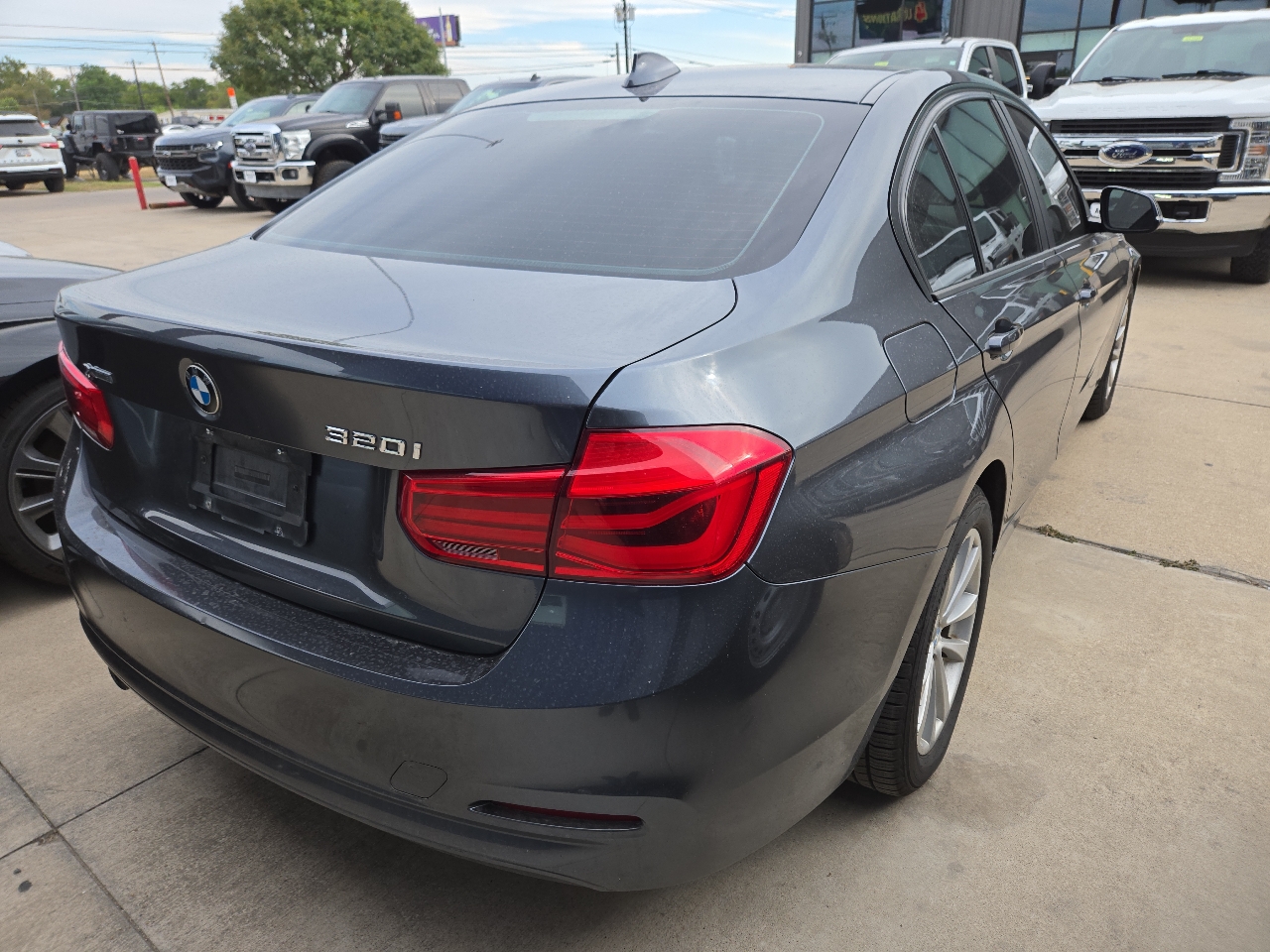 2018 Bmw 320i xDrive Sedan photo 4