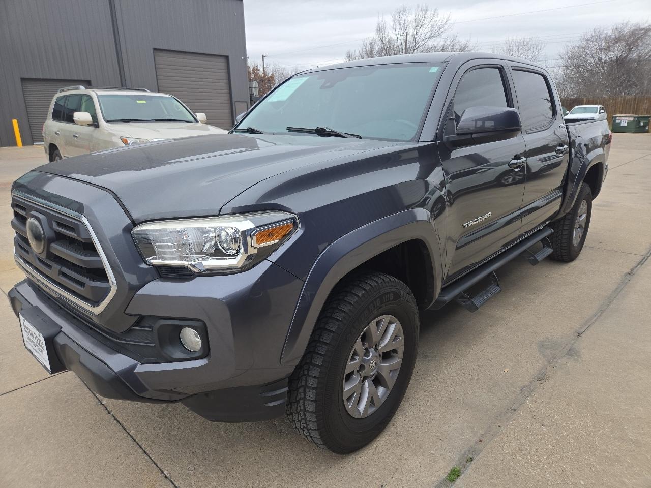 2018 Toyota Tacoma 2WD Double Cab V6 AT SR5 (Natl)