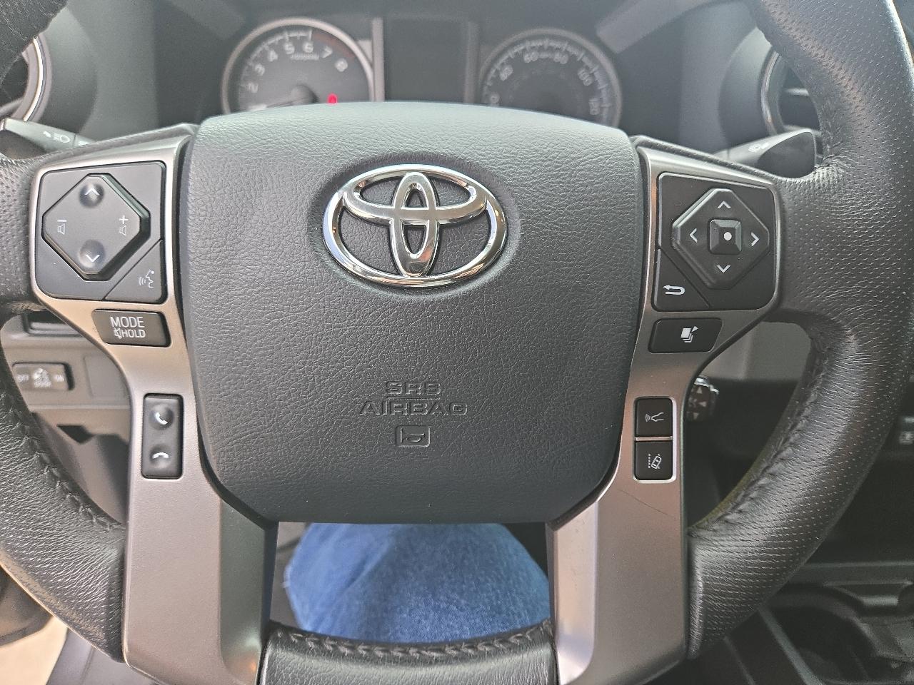 Toyota Tacoma 2WD Double Cab V6 AT SR5 (Natl) 2018