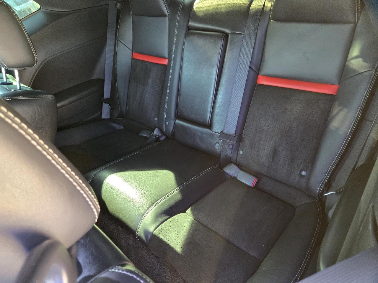 Dodge Challenger 2dr Cpe SRT8 2009