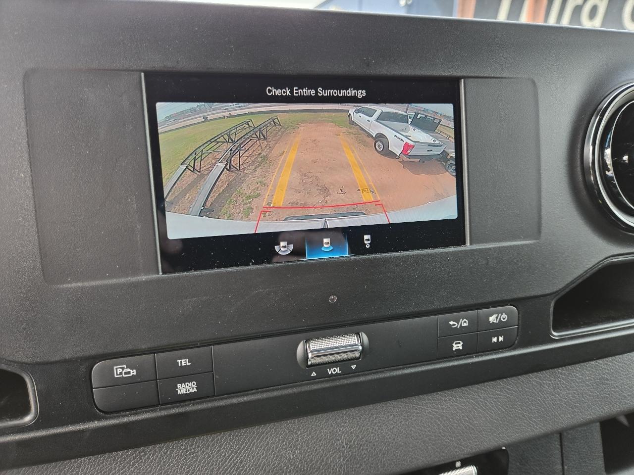 Mercedes-Benz Sprinter Van 2500 High Roof I4 Diesel 170" RWD 2024