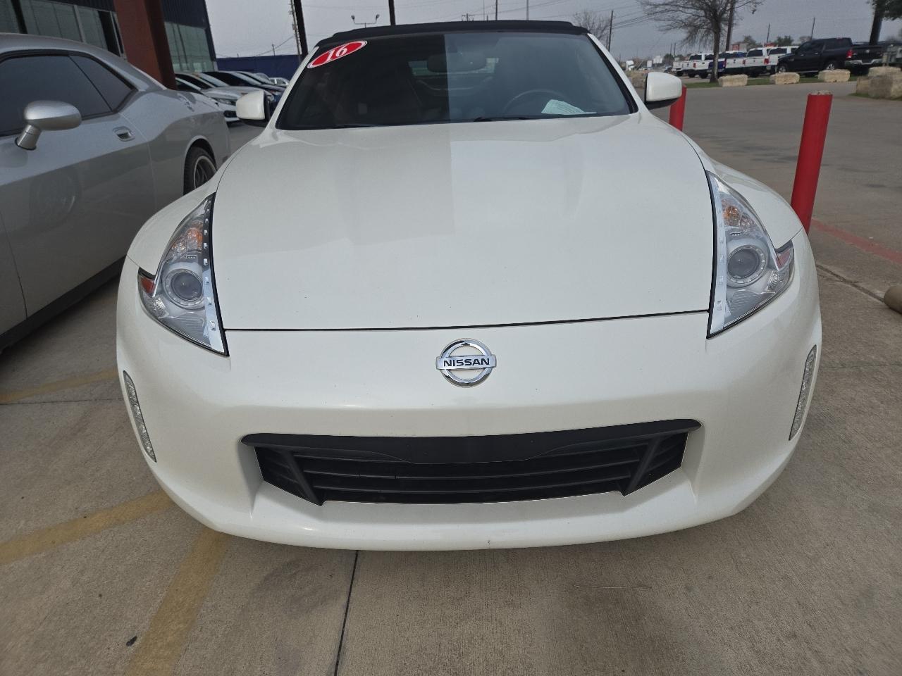 Nissan 370Z 2dr Roadster Manual Touring 2016