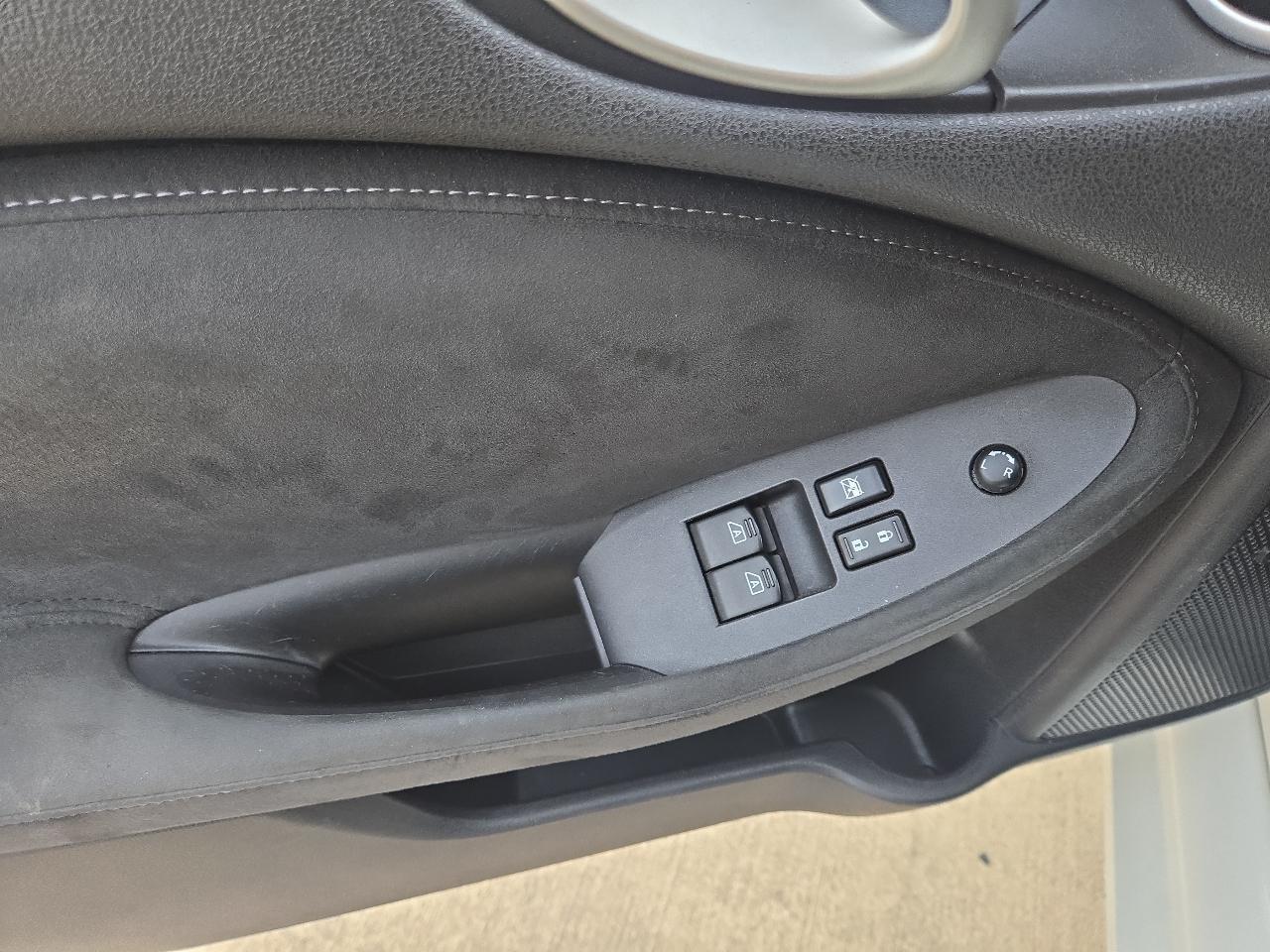 Nissan 370Z 2dr Roadster Manual Touring 2016