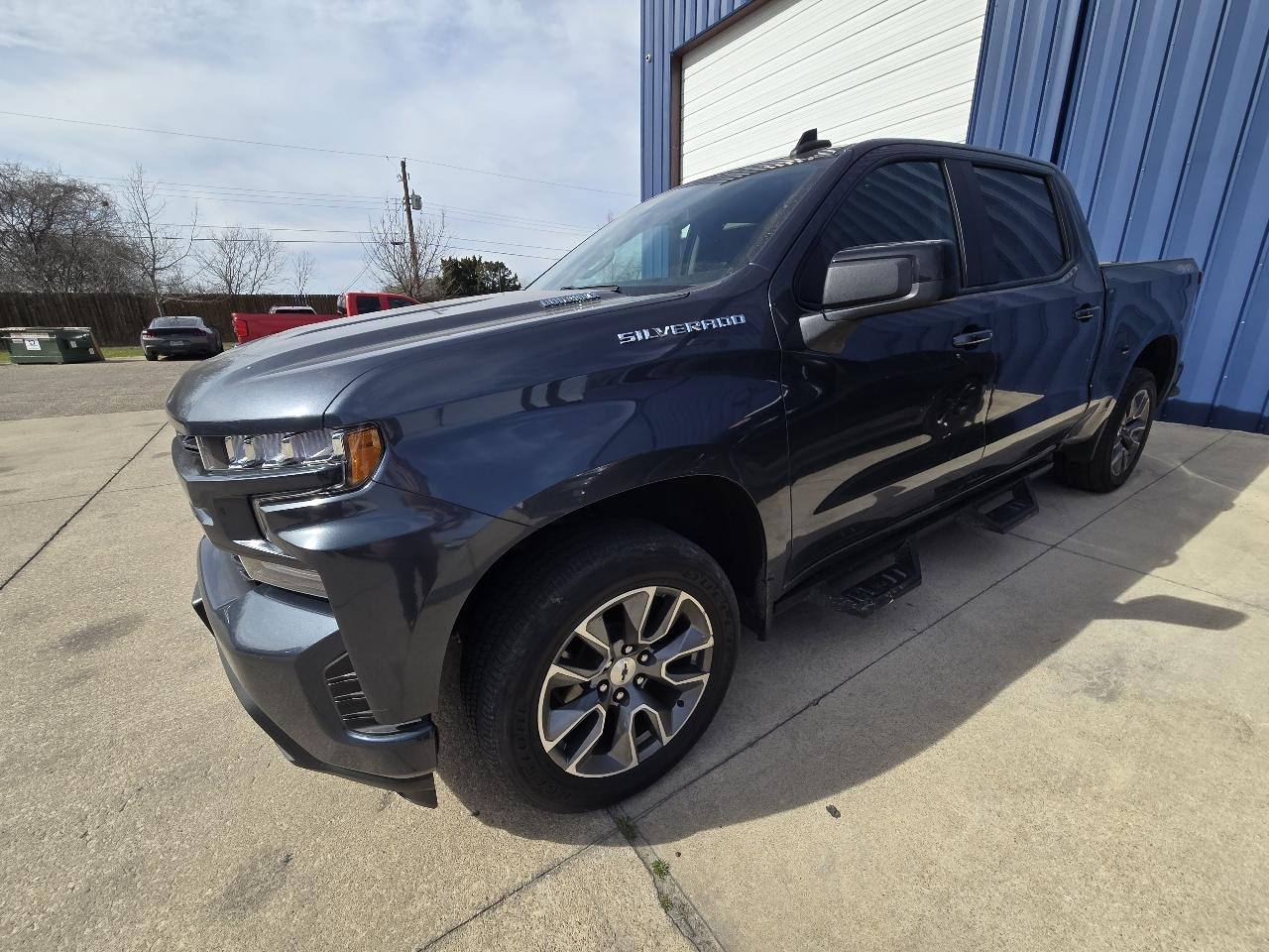 Chevrolet Silverado 1500 LTD 4WD Crew Cab 147" RST 2022