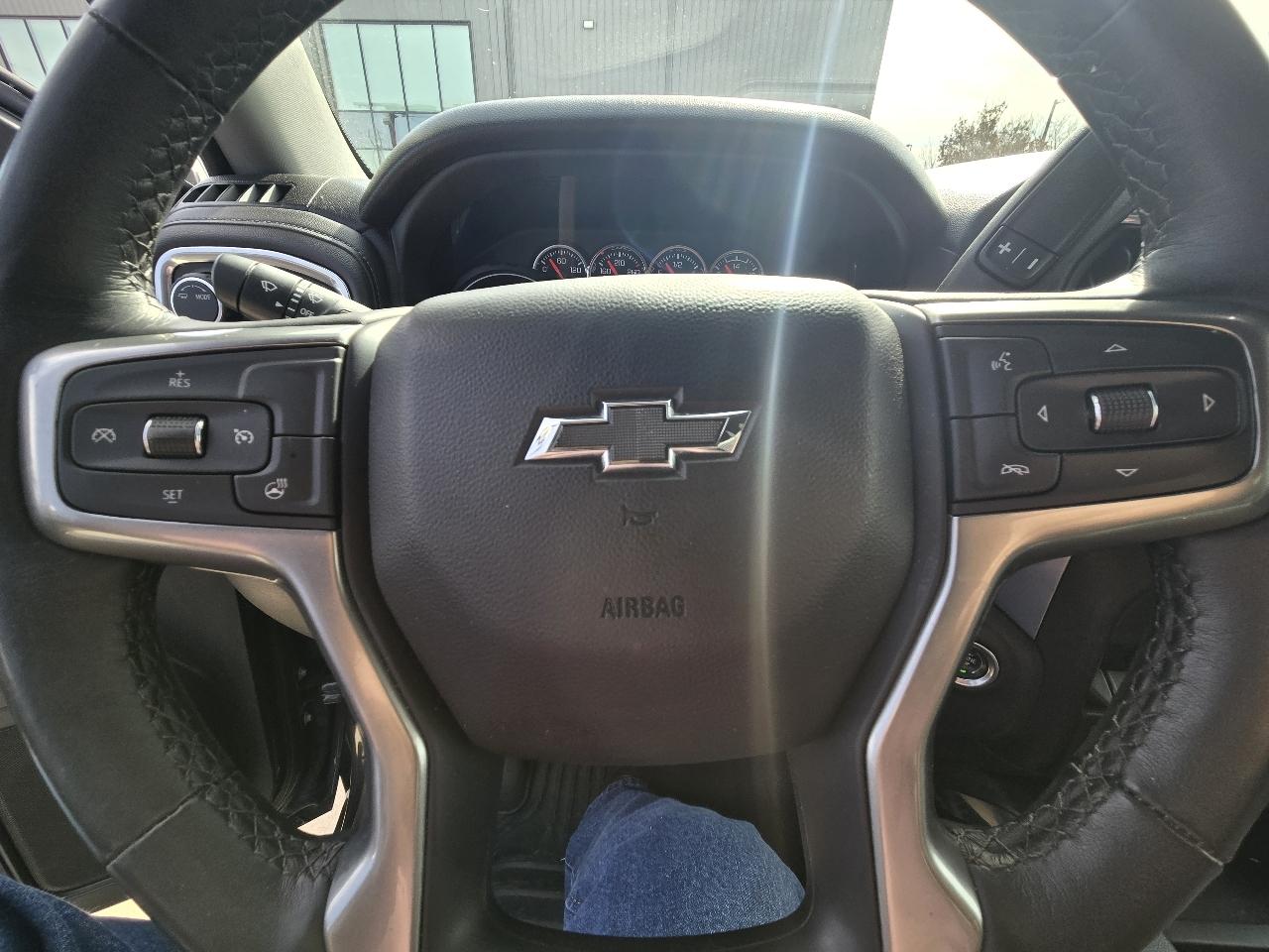 Chevrolet Silverado 1500 LTD 4WD Crew Cab 147" RST 2022