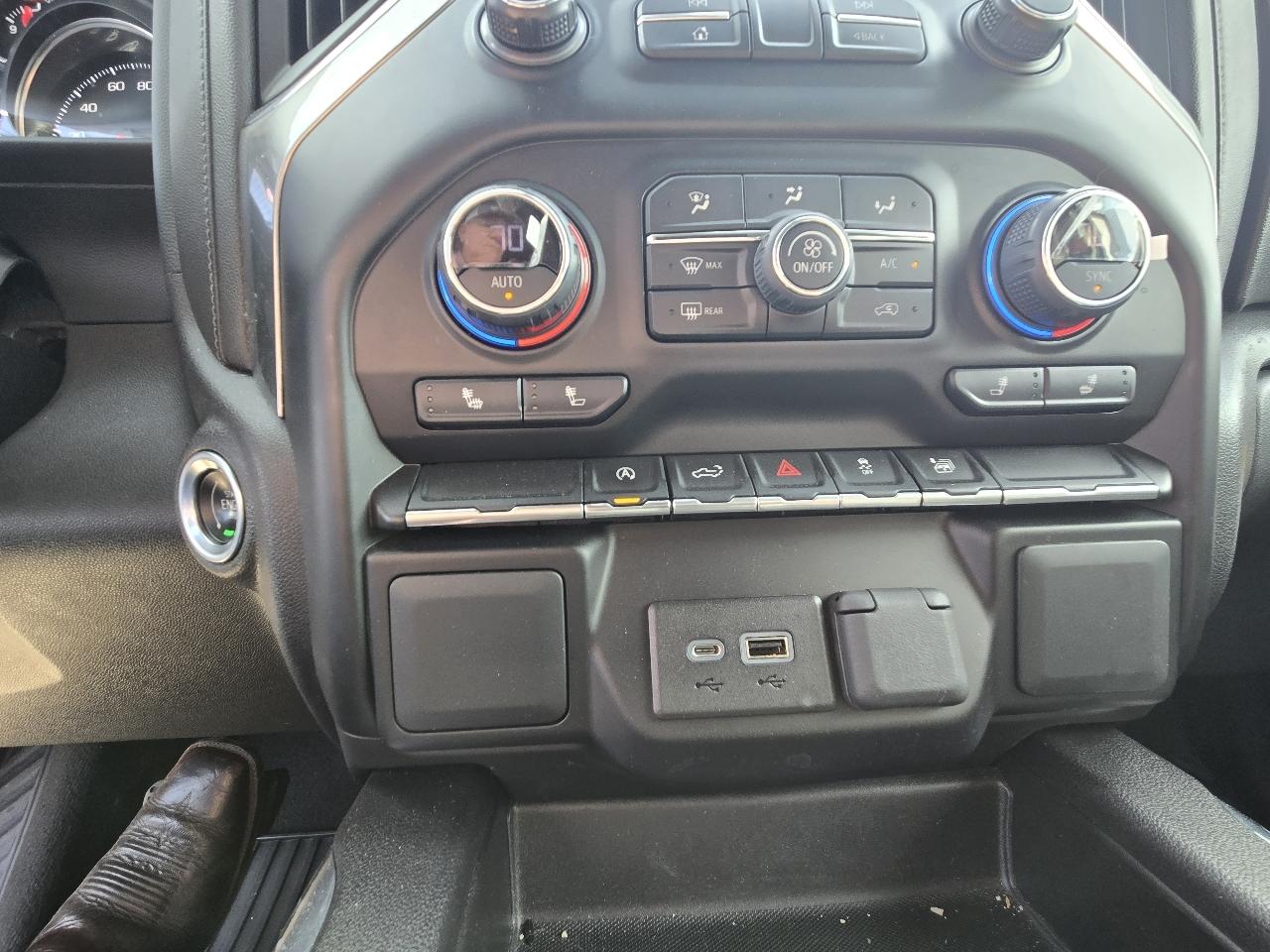 Chevrolet Silverado 1500 LTD 4WD Crew Cab 147" RST 2022