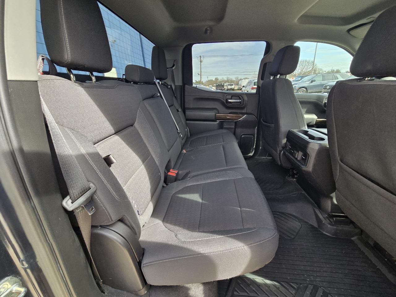 Chevrolet Silverado 1500 LTD 4WD Crew Cab 147" RST 2022