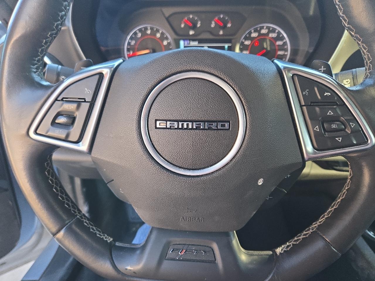 Chevrolet Camaro 2dr Cpe 1LT 2017