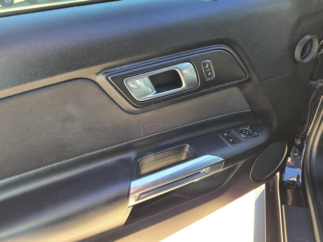 Ford Mustang GT Fastback 2023