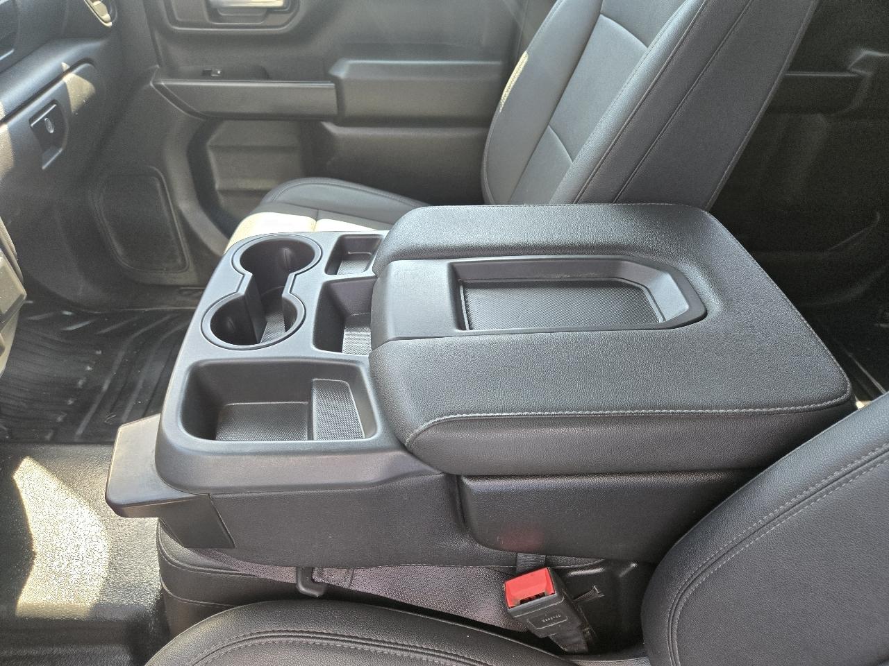 GMC Sierra 3500HD CC 2WD Crew Cab 177" WB, 60" CA Pro 2023