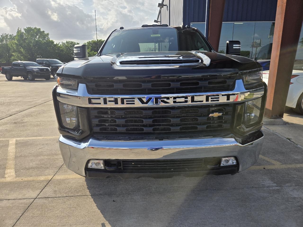 Chevrolet Silverado 3500HD 4WD Crew Cab 172" LT 2022