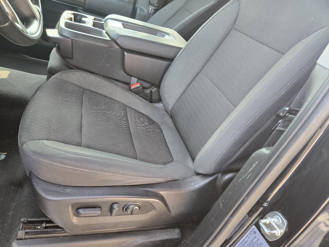 Chevrolet Silverado 3500HD 4WD Crew Cab 172" LT 2022