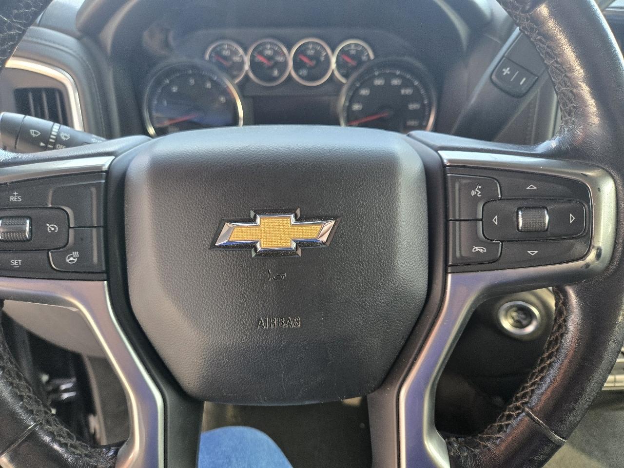 Chevrolet Silverado 3500HD 4WD Crew Cab 172" LT 2022