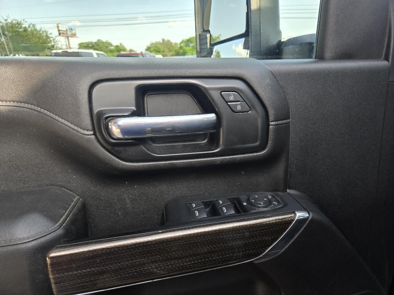 Chevrolet Silverado 3500HD 4WD Crew Cab 172" LT 2022