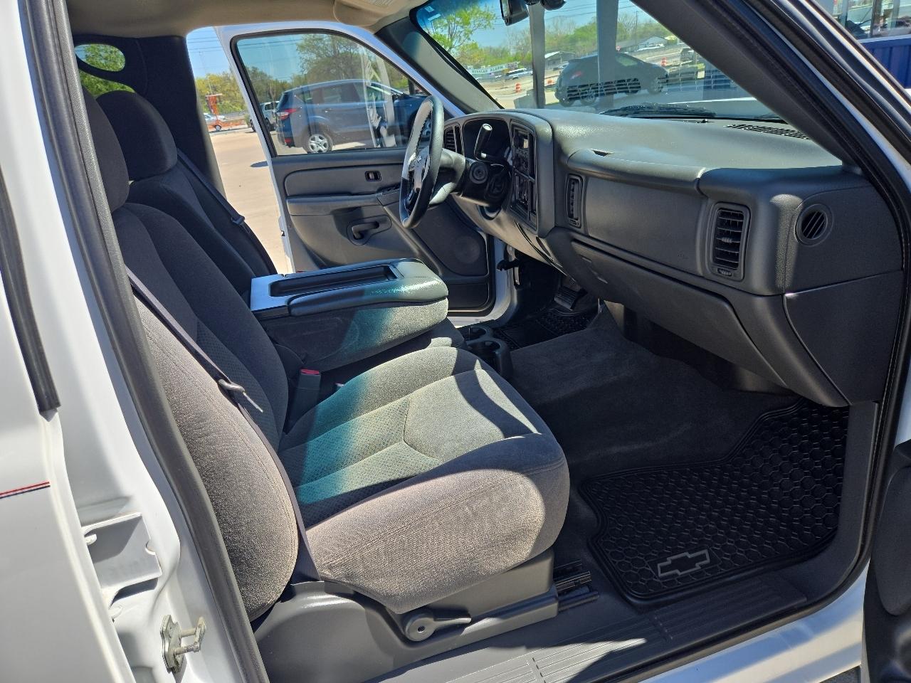 Chevrolet Silverado 1500 Crew Cab 143.5" WB 2WD LT1 2006