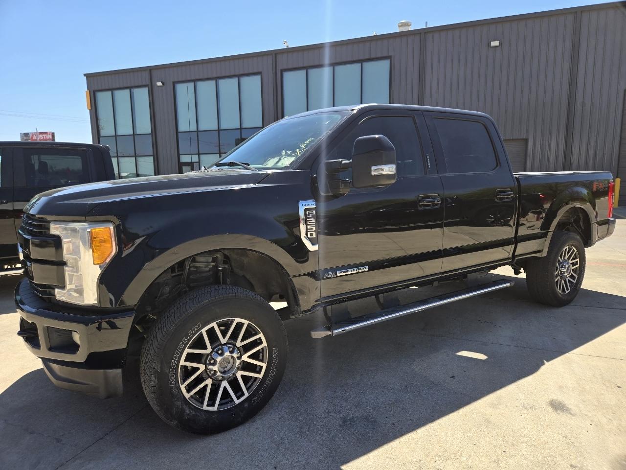 Ford Super Duty F-250 SRW 4WD SuperCab 158" Lariat 2017