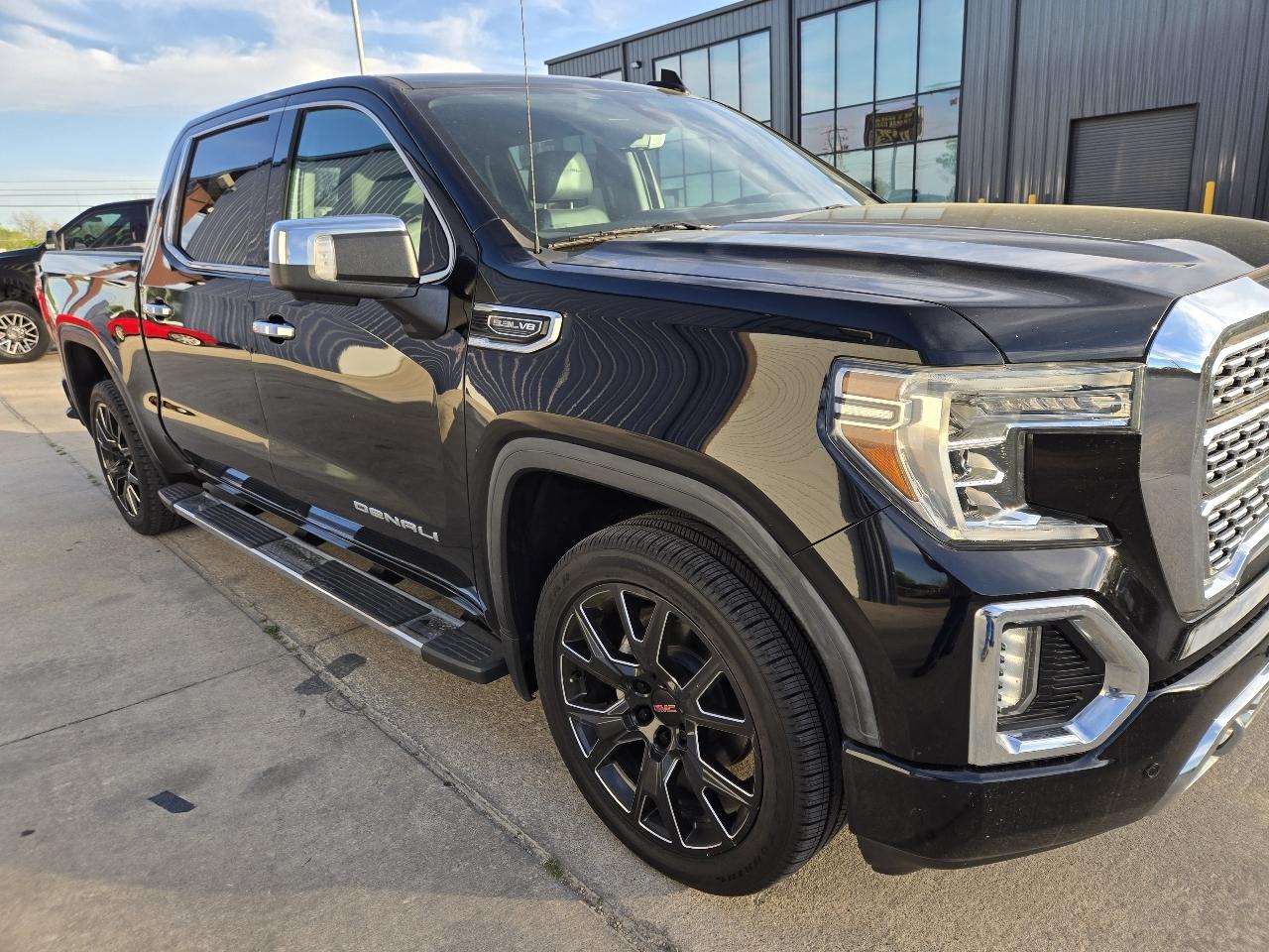 GMC Sierra 1500 2WD Crew Cab 147" Denali 2020