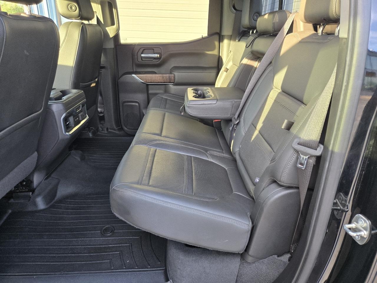 GMC Sierra 1500 2WD Crew Cab 147" Denali 2020